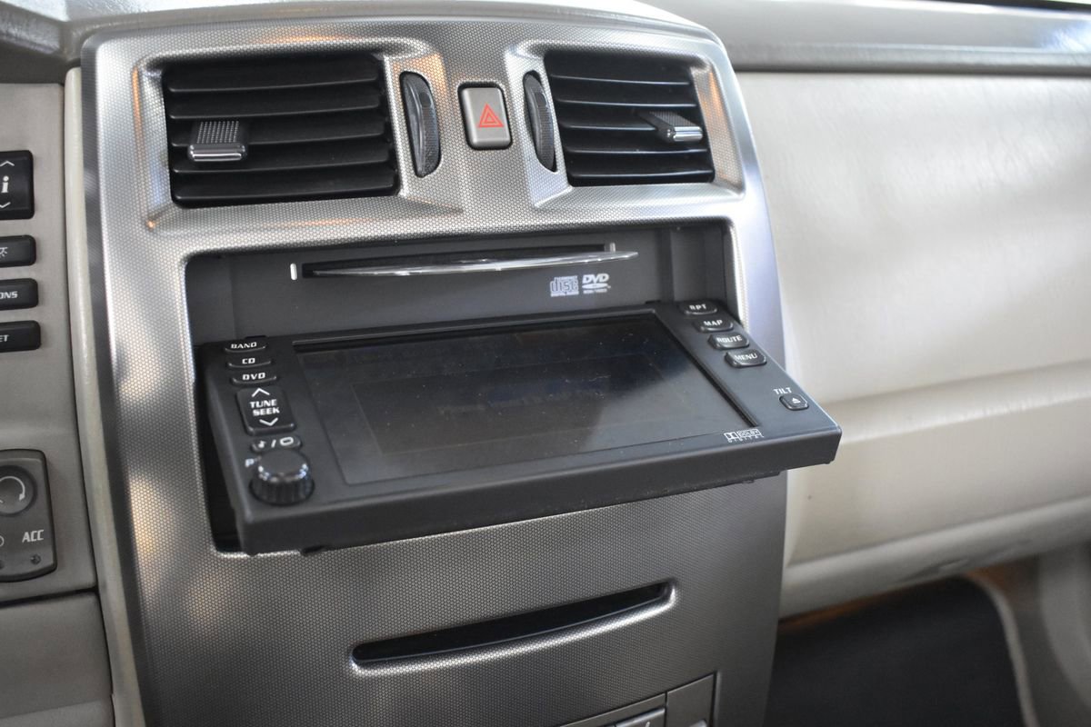 Used 2005 Cadillac XLR image 20