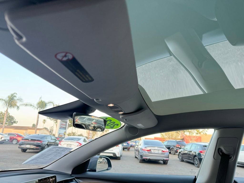 Used 2023 Tesla Model 3 Standard Range RWD image 10