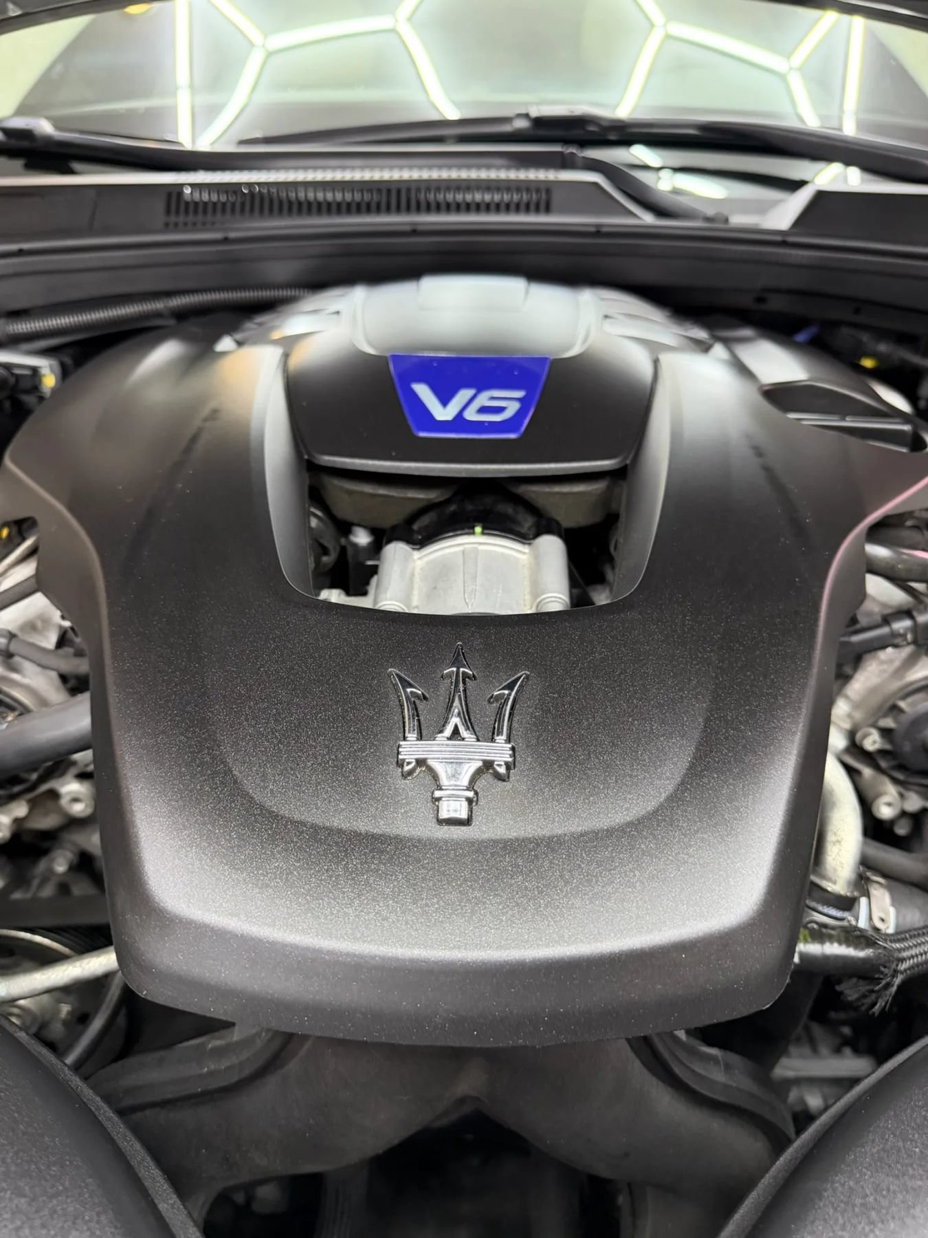 Used 2014 Maserati Ghibli S Q4 AWD/4WD image 39