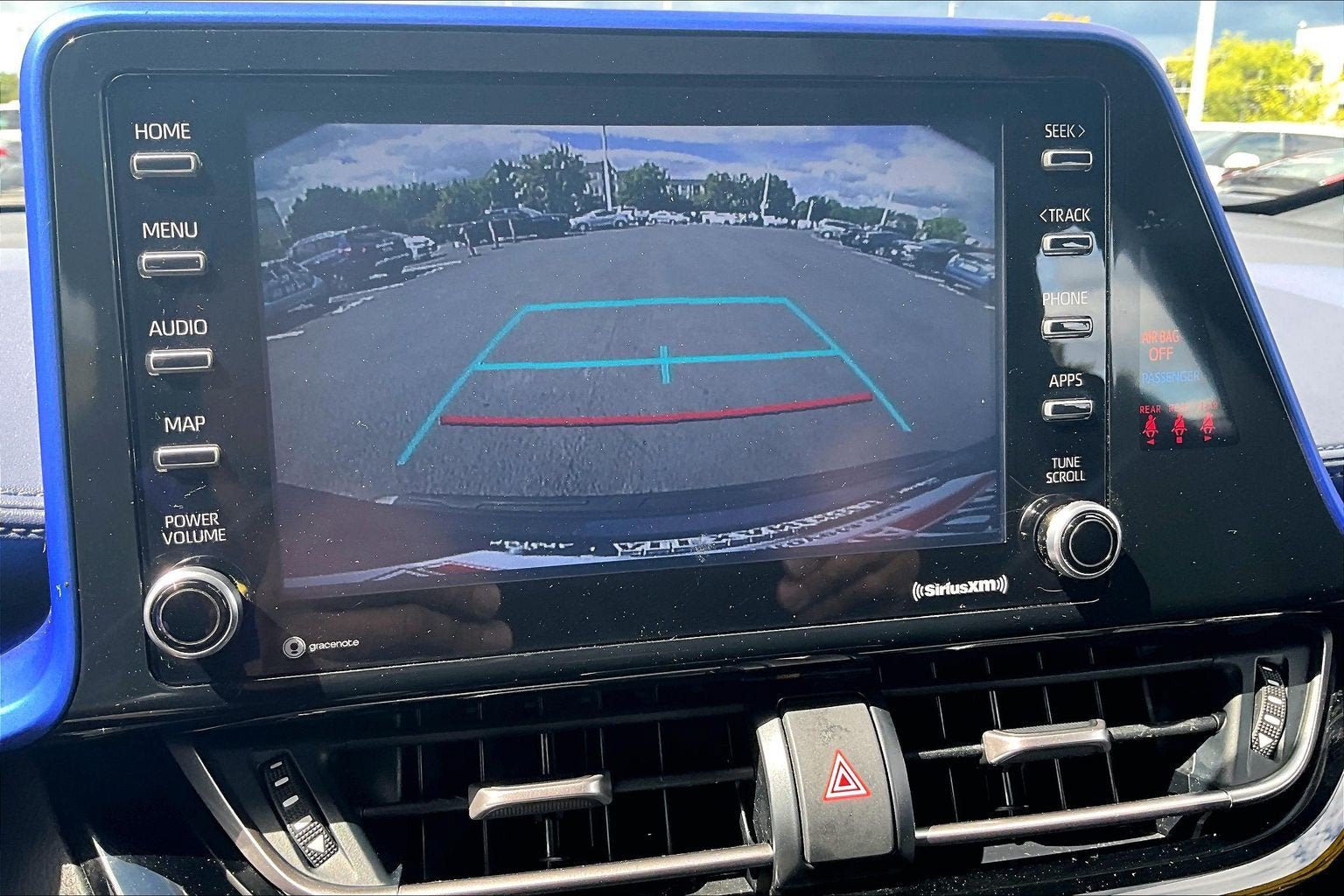 Used 2022 Toyota C-HR XLE FWD image 19