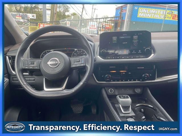 Used 2023 Nissan Rogue SL w/ SL Premium Package AWD/4WD image 13