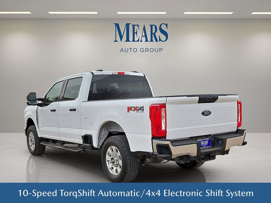 Used 2024 Ford F250 XLT w/ FX4 Off-Road Package image 4