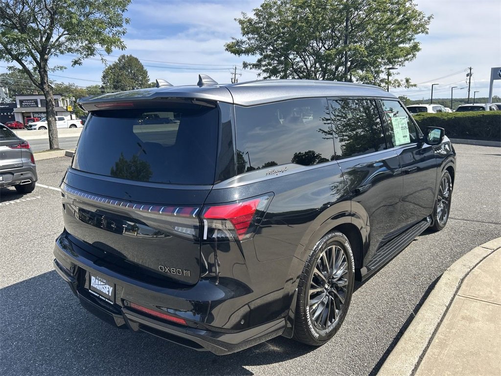 New 2026 INFINITI QX80 Autograph image 8