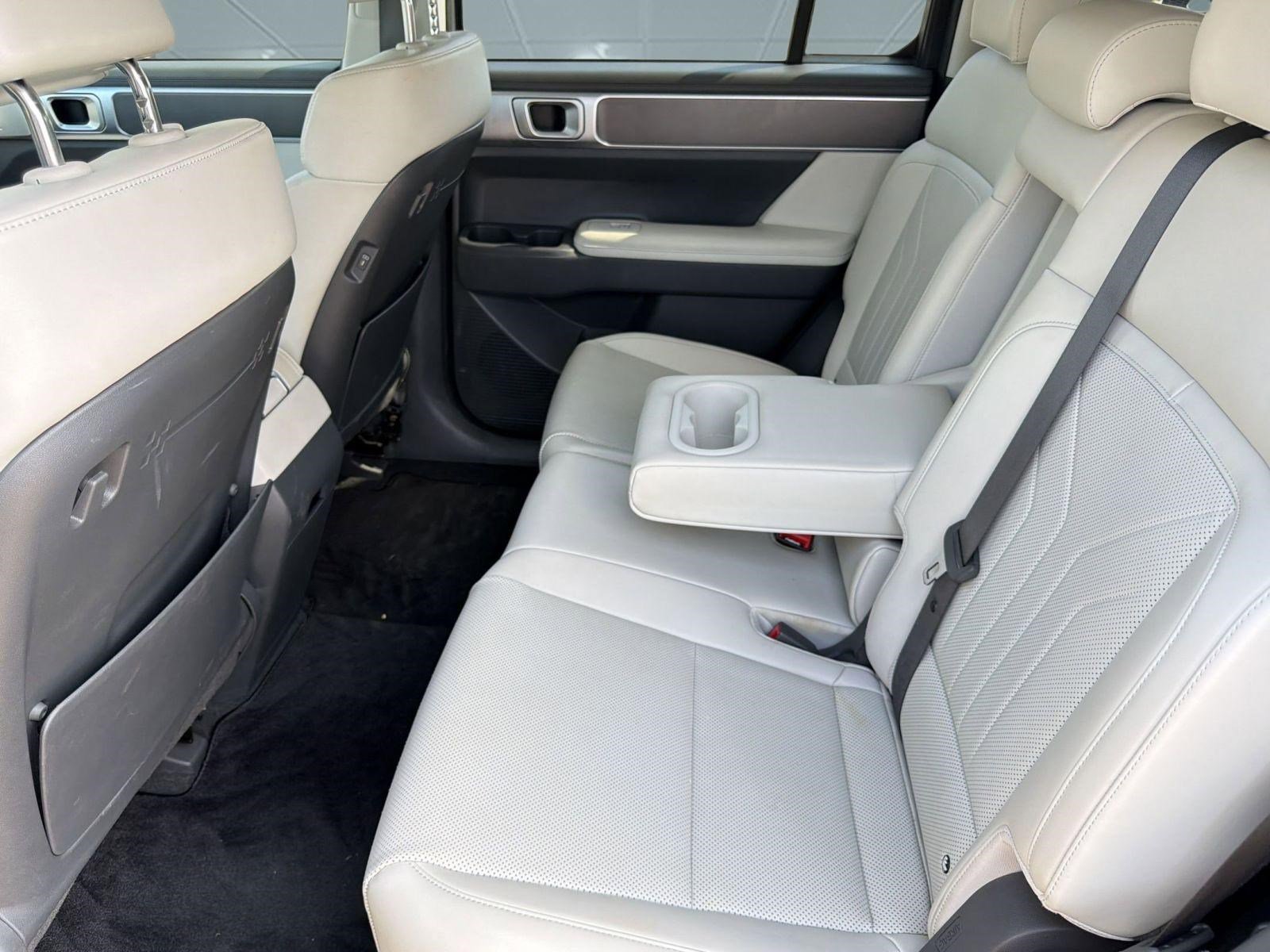 Used 2024 Hyundai Santa Fe SEL FWD image 14