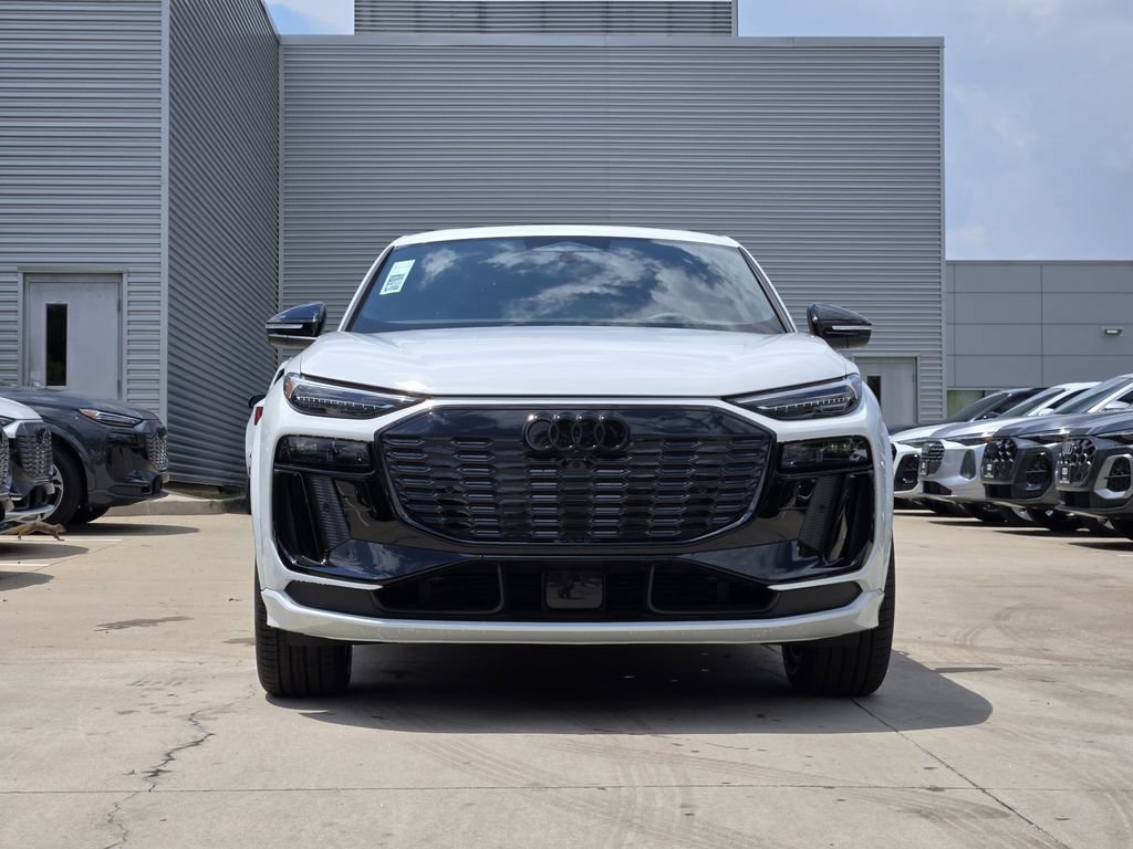 New 2027 Audi Q6 e-tron Premium Plus AWD/4WD image 4