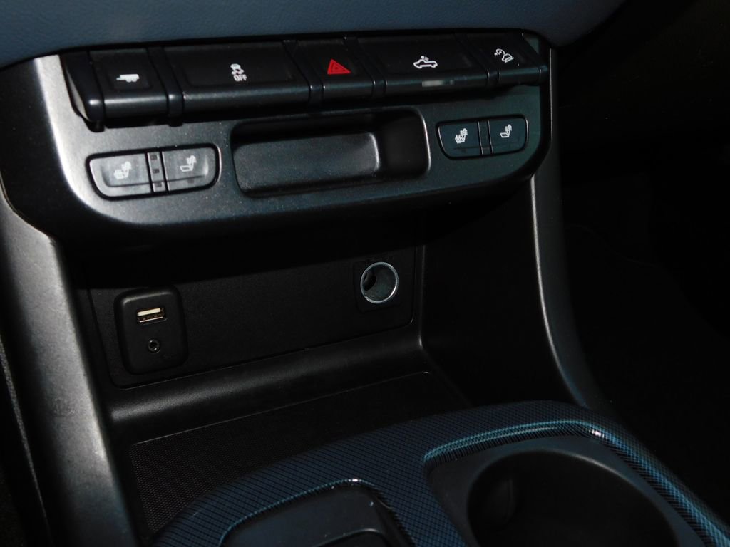 Used 2016 Chevrolet Colorado Z71 image 38