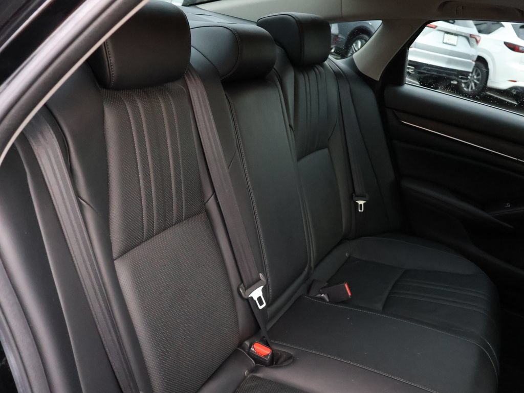 Certified 2021 Honda Accord EX-L image 12