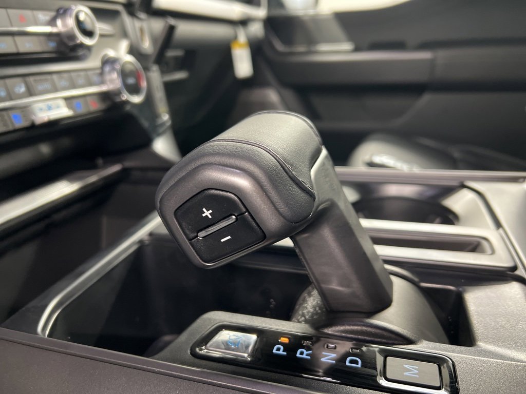 New 2026 Ford F150 Lariat w/ Equipment Group 501A Mid image 15