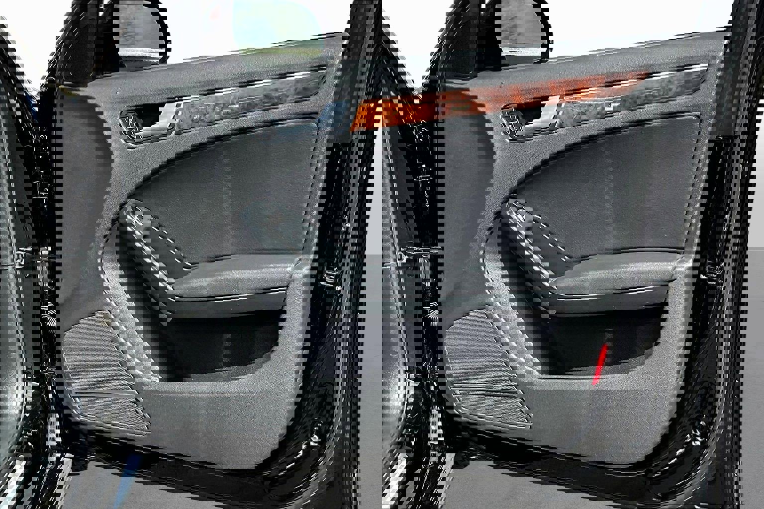 Used 2015 Audi A4 2.0T Premium Plus w/ Technology Package FWD image 18