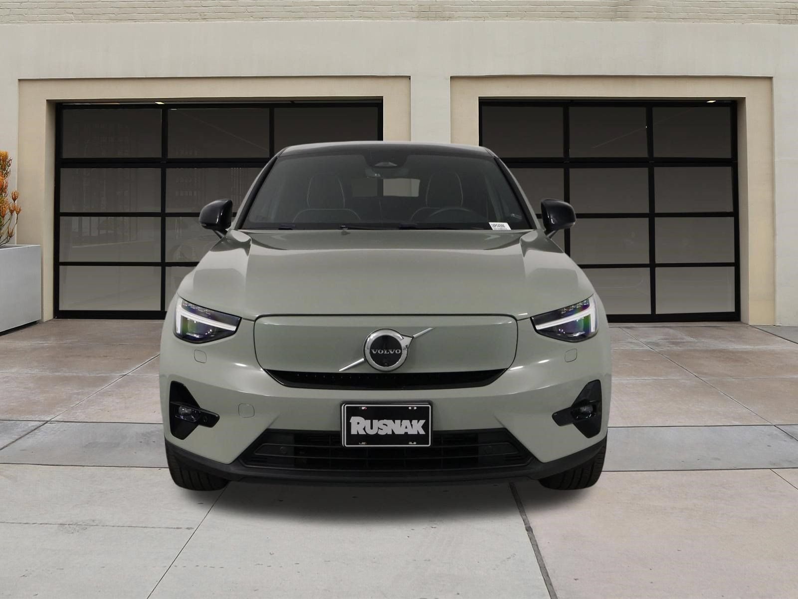 Used 2023 Volvo C40 P8 Recharge Ultimate AWD/4WD image 6