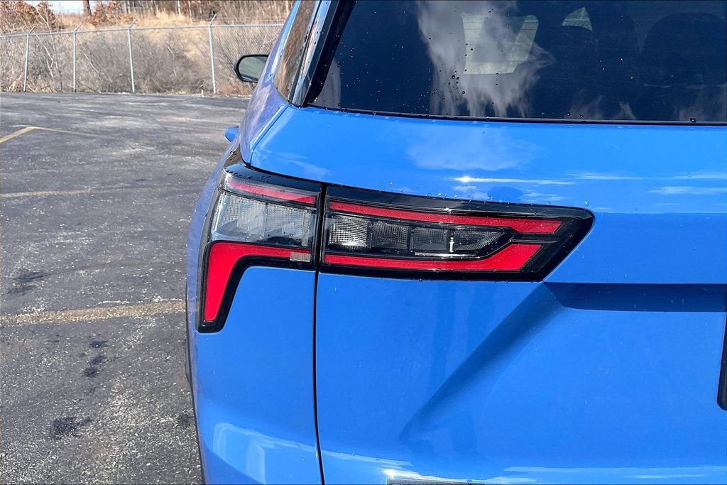 Used 2025 Chevrolet Equinox ACTIV w/ Safety and Technology Package image 26