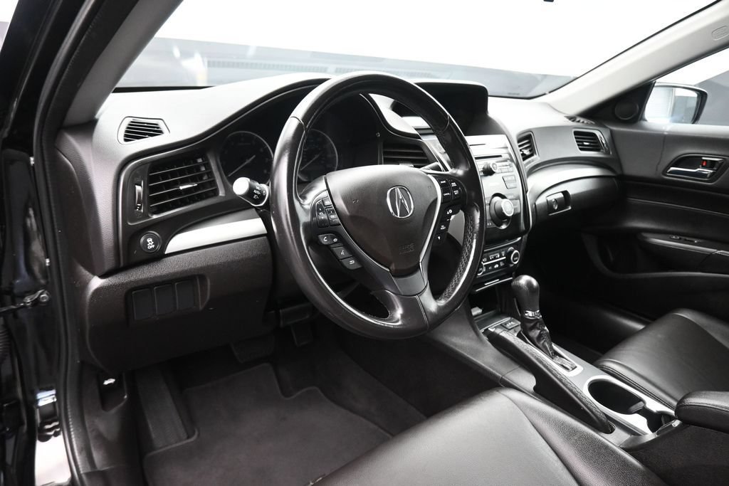 Used 2018 Acura ILX FWD image 14
