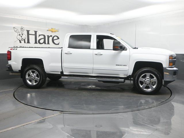 Used 2019 Chevrolet Silverado 2500 LT w/ LT Convenience Package AWD/4WD image 53