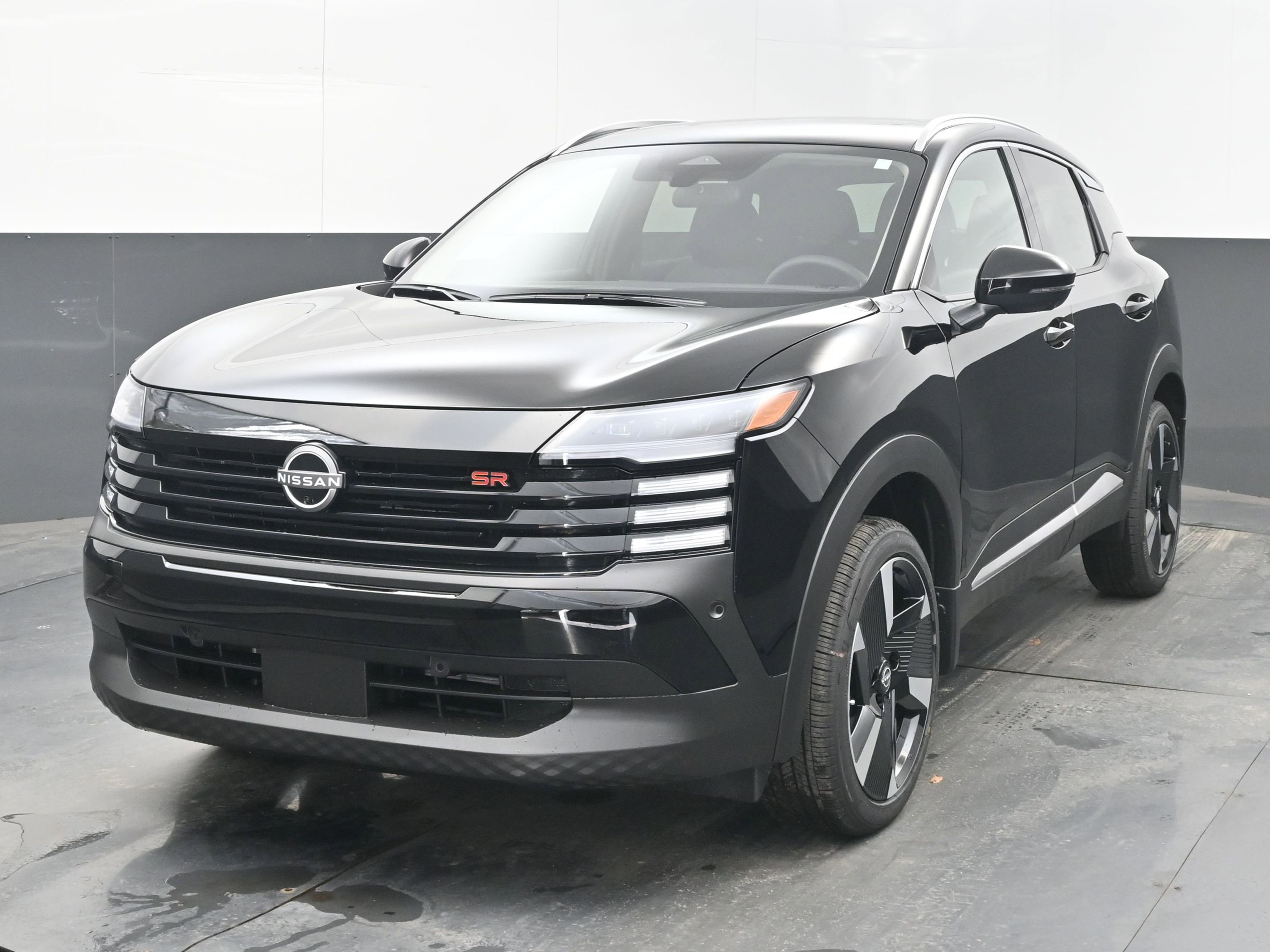 New 2026 Nissan Kicks SR w/ SR Premium Package image 3