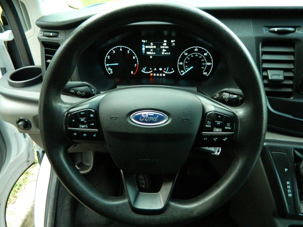 Used 2023 Ford Transit 250 Low Roof RWD image 18