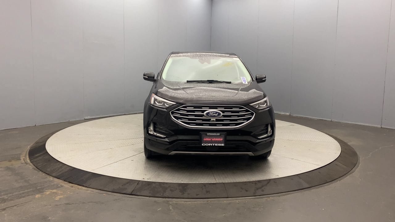 Used 2024 Ford Edge Titanium w/ Equipment Group 301A AWD/4WD image 8