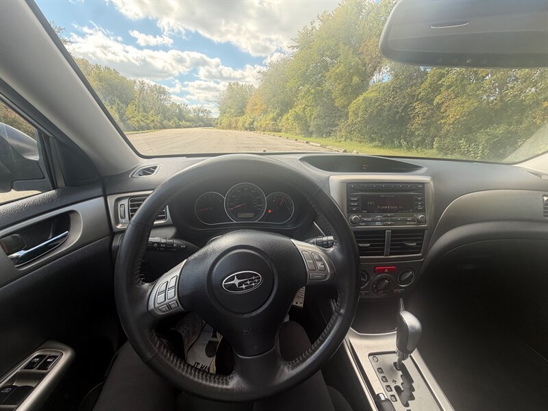 Used 2010 Subaru Impreza 2.5i Premium AWD/4WD image 10