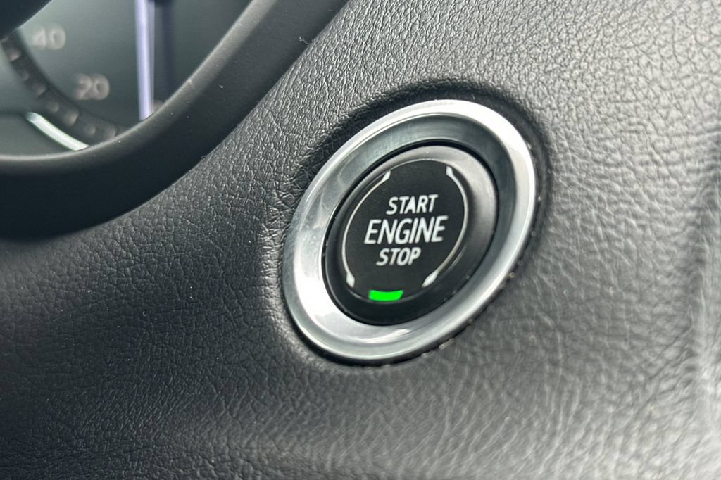 Used 2019 Cadillac XT4 Sport w/ Driver Awareness Package FWD image 22