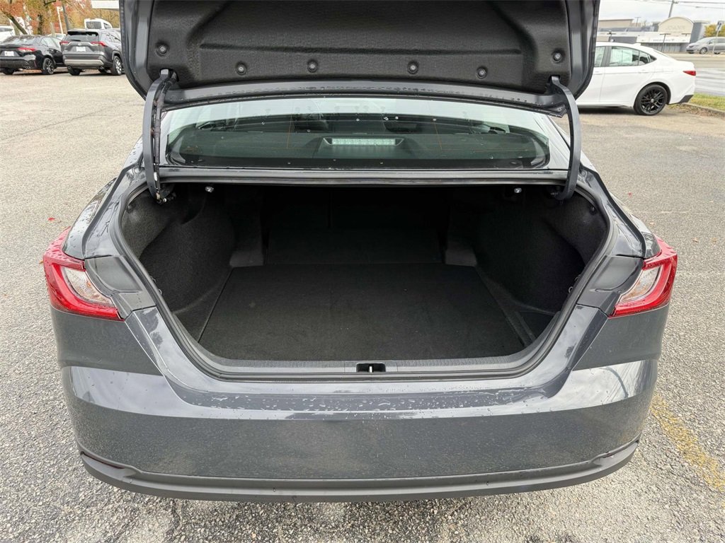 Certified 2025 Toyota Camry LE image 16