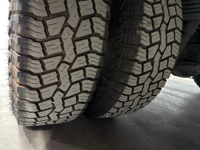 Used 2024 Ford F350 Lariat image 42