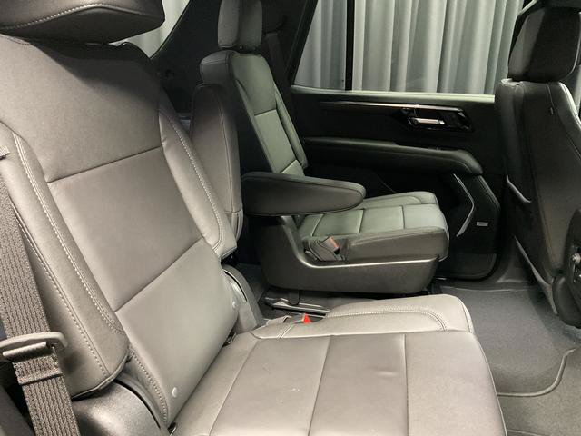 New 2026 Chevrolet Tahoe Z71 w/ Comfort Package AWD/4WD image 16