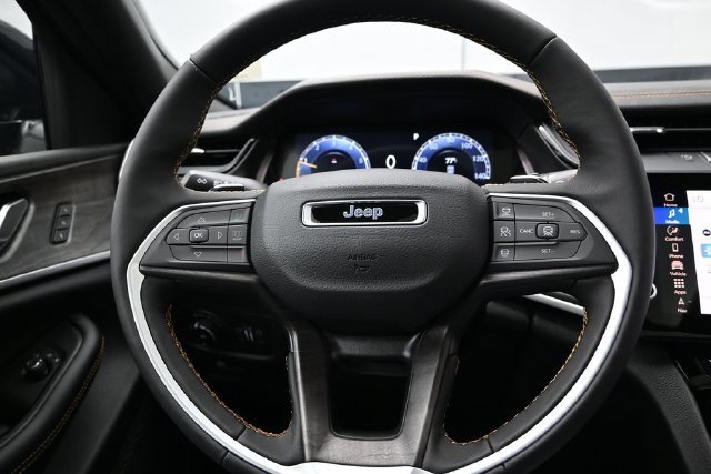 New 2026 Jeep Grand Cherokee Limited AWD/4WD image 26