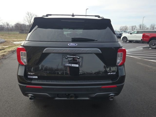 Certified 2023 Ford Explorer XLT w/ Equipment Group 202A image 10