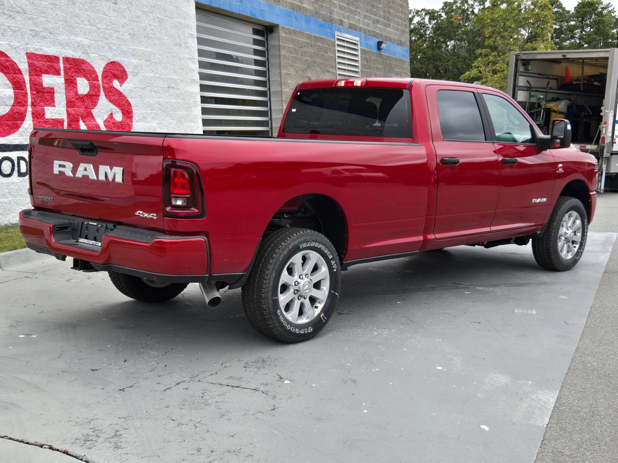 New 2026 RAM 2500 Big Horn AWD/4WD image 7