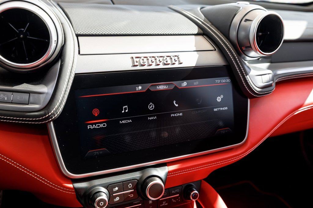 Used 2019 Ferrari GTC4Lusso image 37