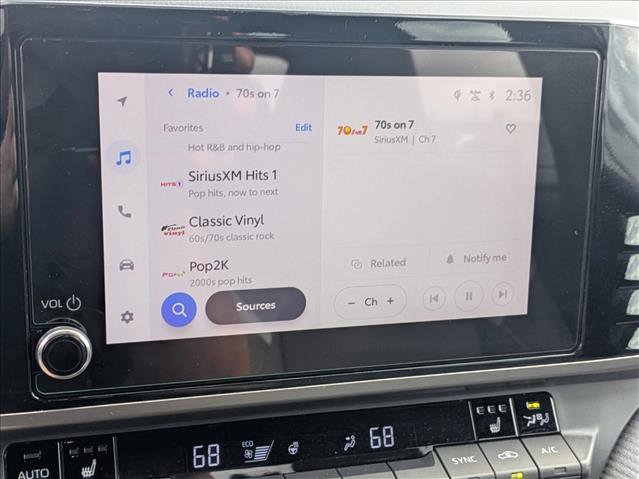 Used 2026 Toyota Camry SE w/ Convenience Package image 12