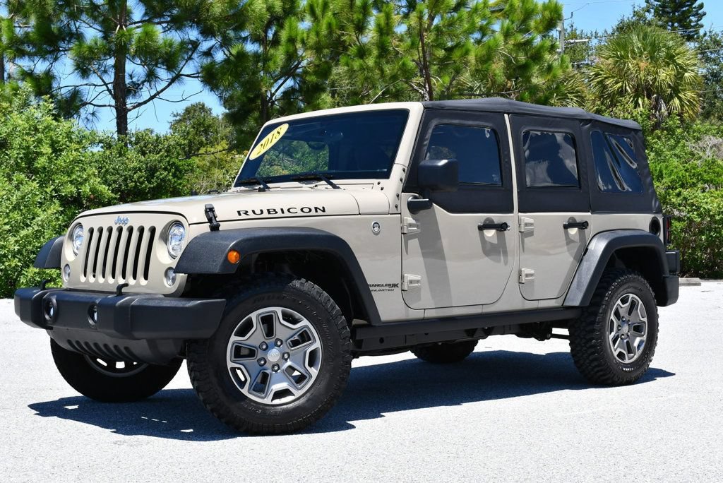 Used 2018 Jeep Wrangler Unlimited Rubicon w/ Connectivity Group AWD/4WD image 22