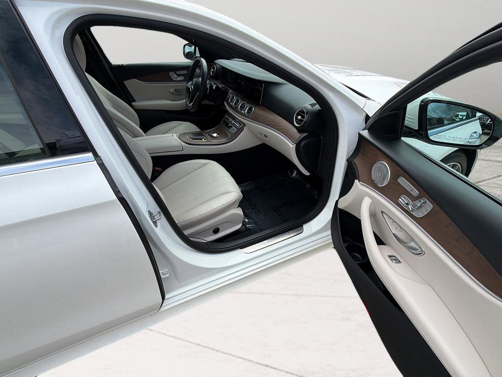Used 2021 Mercedes-Benz E 350 4MATIC Sedan image 21
