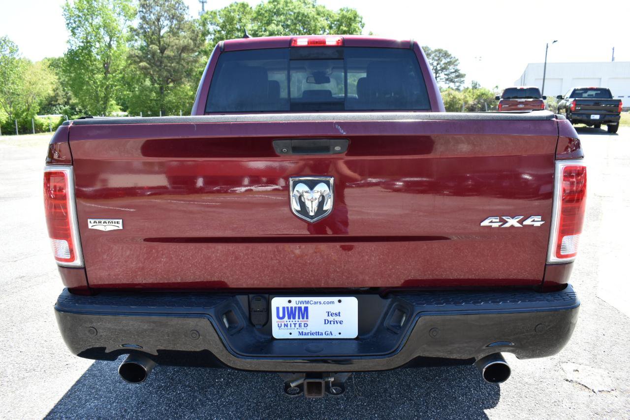 Used 2018 RAM 1500 Laramie w/ Convenience Group AWD/4WD image 7