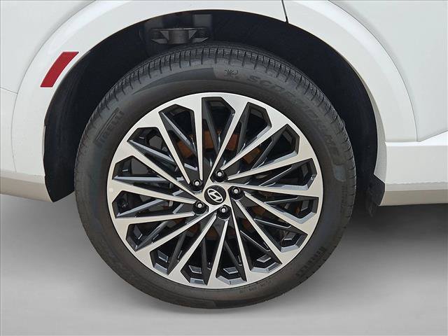 Certified 2026 Hyundai Palisade Calligraphy FWD image 22