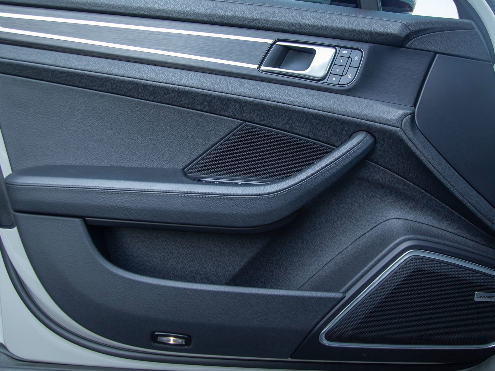 Certified 2023 Porsche Panamera Platinum Edition RWD image 13