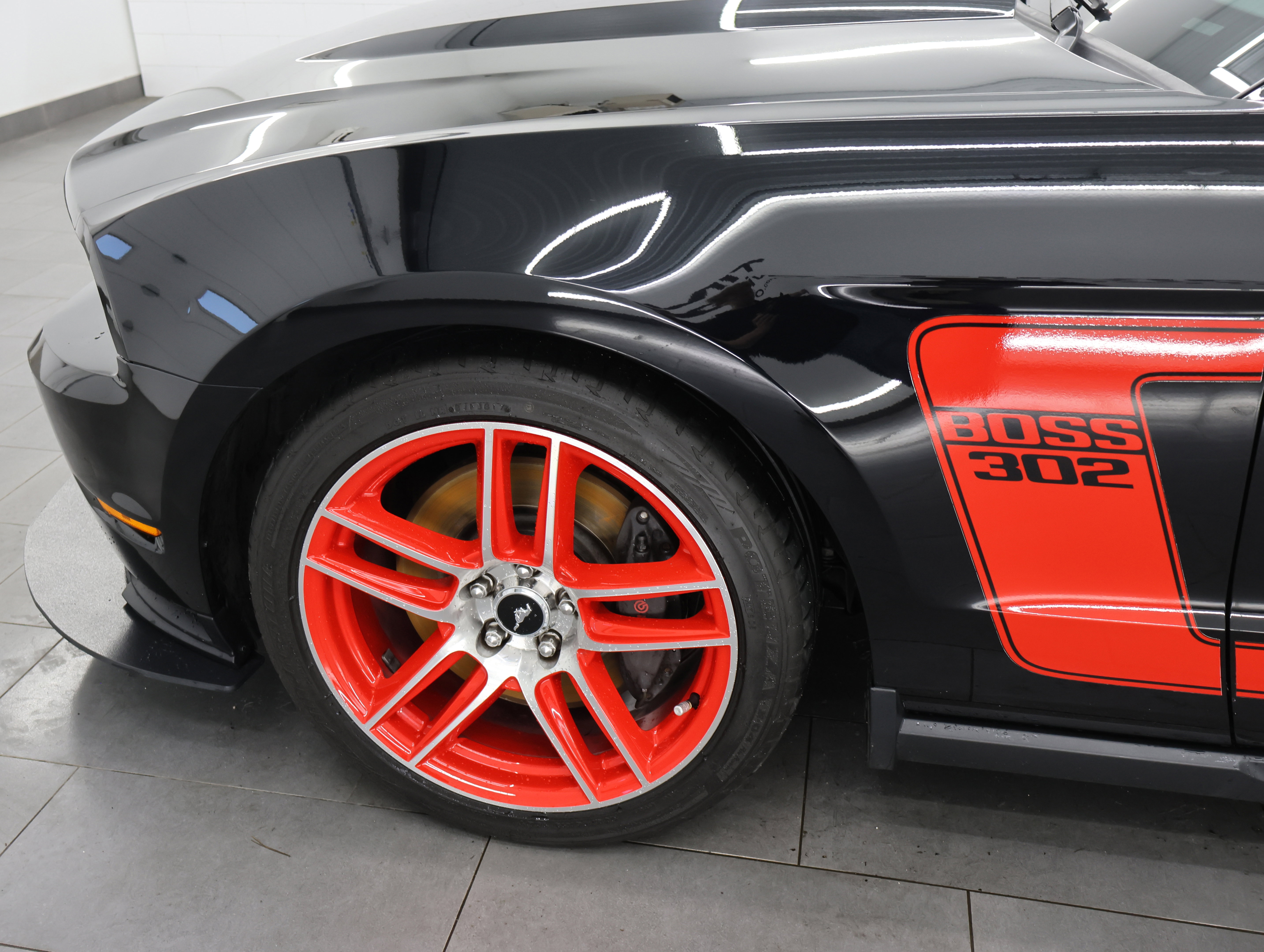 Used 2012 Ford Mustang Boss 302 RWD image 34