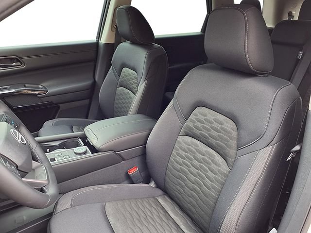 New 2026 Nissan Pathfinder SV w/ Cargo Package AWD/4WD image 22