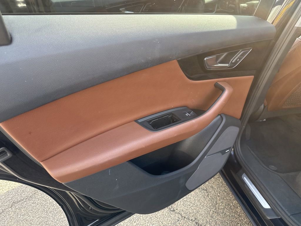 Used 2018 Audi Q7 3.0T Premium Plus w/ Premium Plus Package image 25