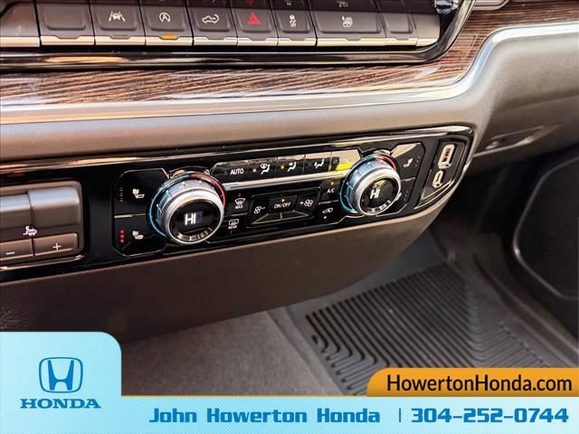 Used 2025 GMC Sierra 1500 Elevation image 19