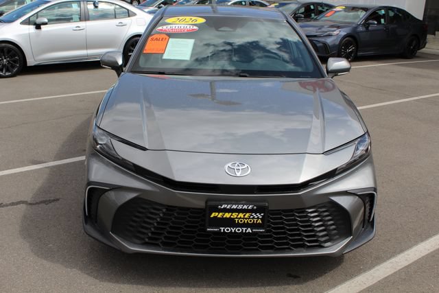 Certified 2026 Toyota Camry SE FWD image 3