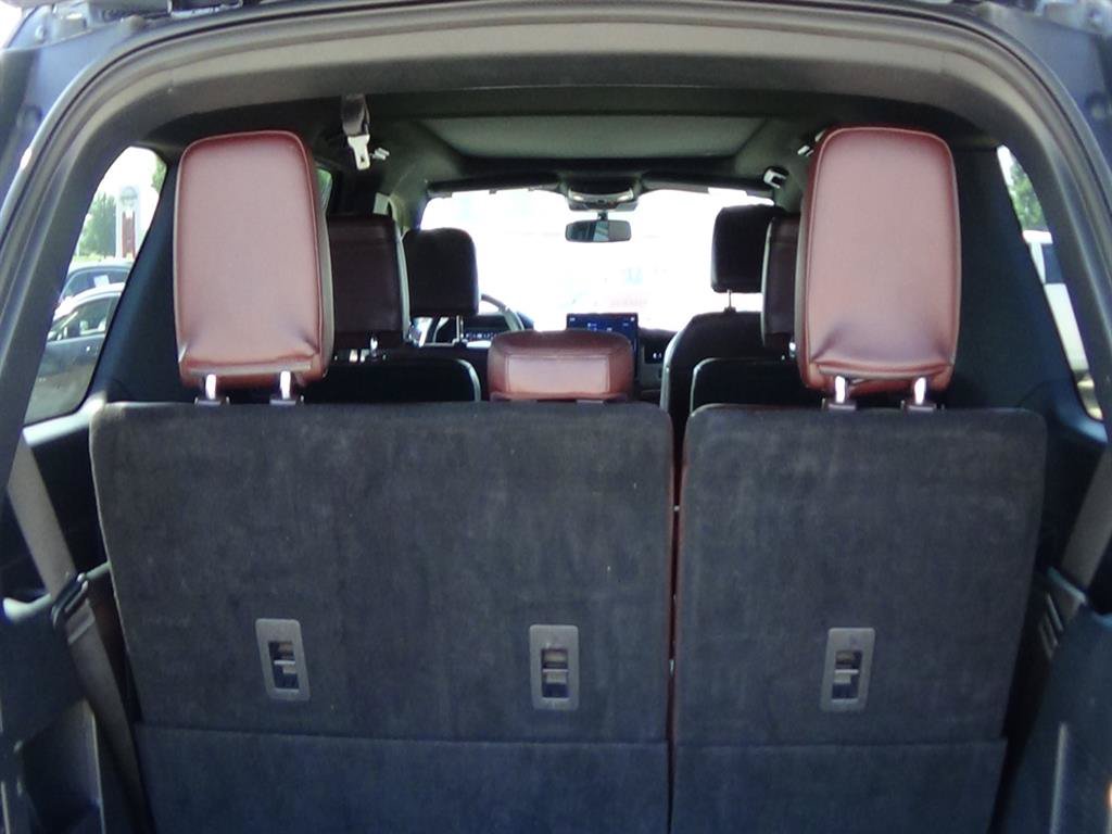 Used 2024 Ford Expedition Limited AWD/4WD image 11