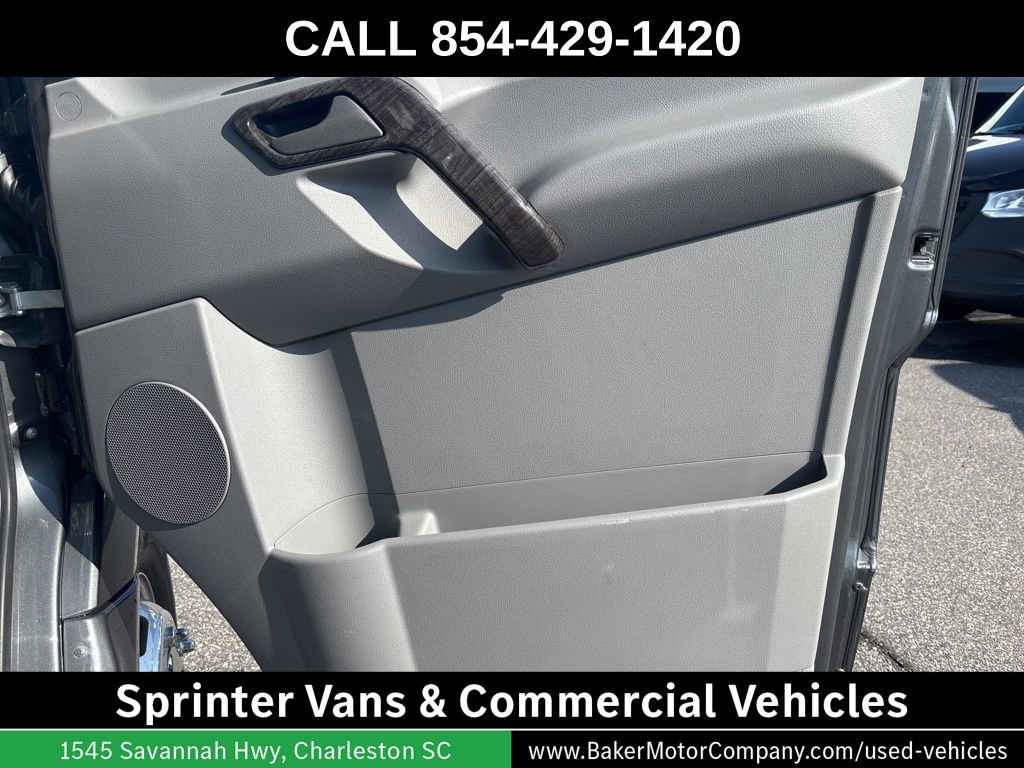 Used 2016 Mercedes-Benz Sprinter 3500 image 50