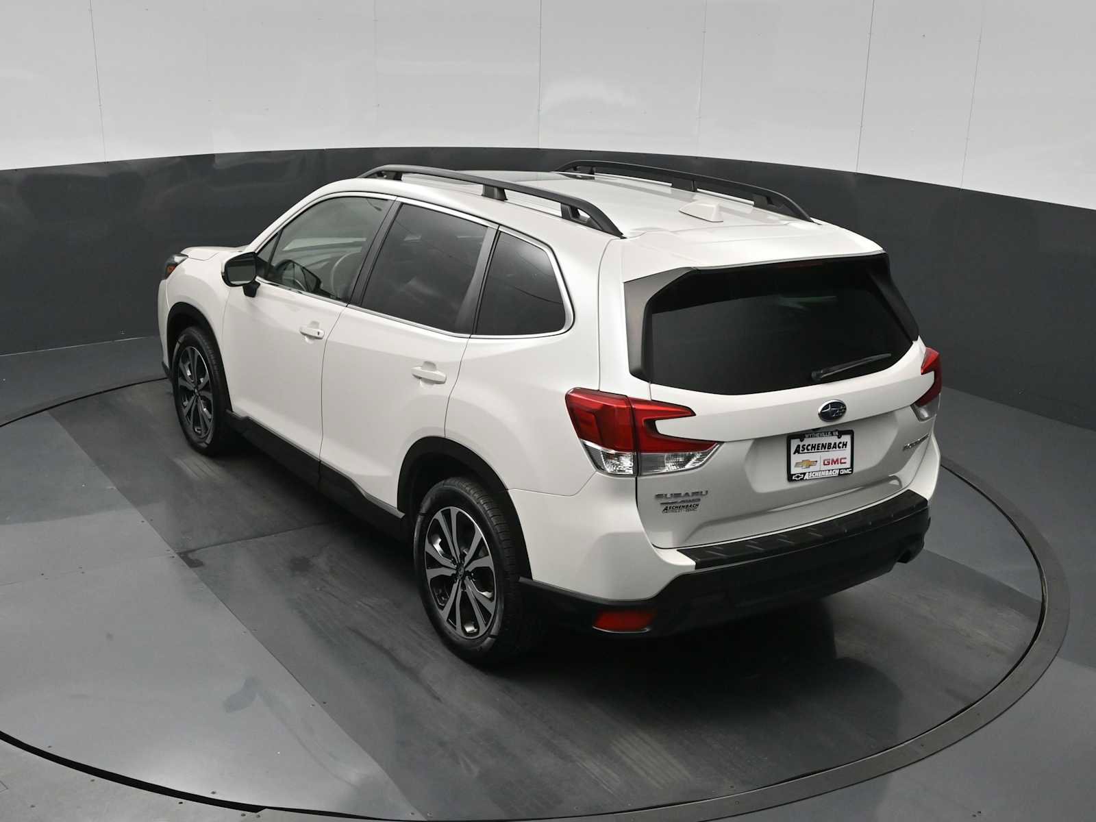 Used 2023 Subaru Forester Limited w/ Popular Package #2 AWD/4WD image 14