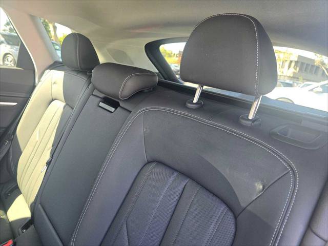 Used 2019 Audi e-tron Premium Plus AWD/4WD image 19