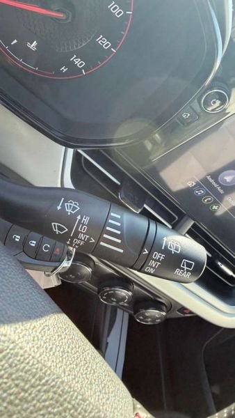 Used 2024 Chevrolet Trax RS image 23