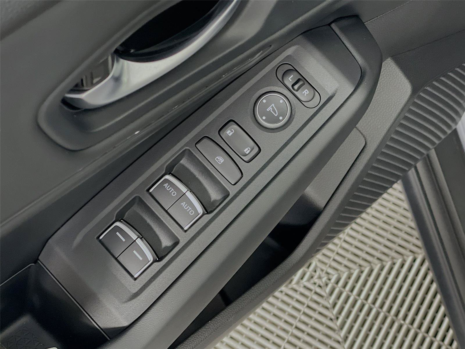 Certified 2025 Honda Accord SE image 20