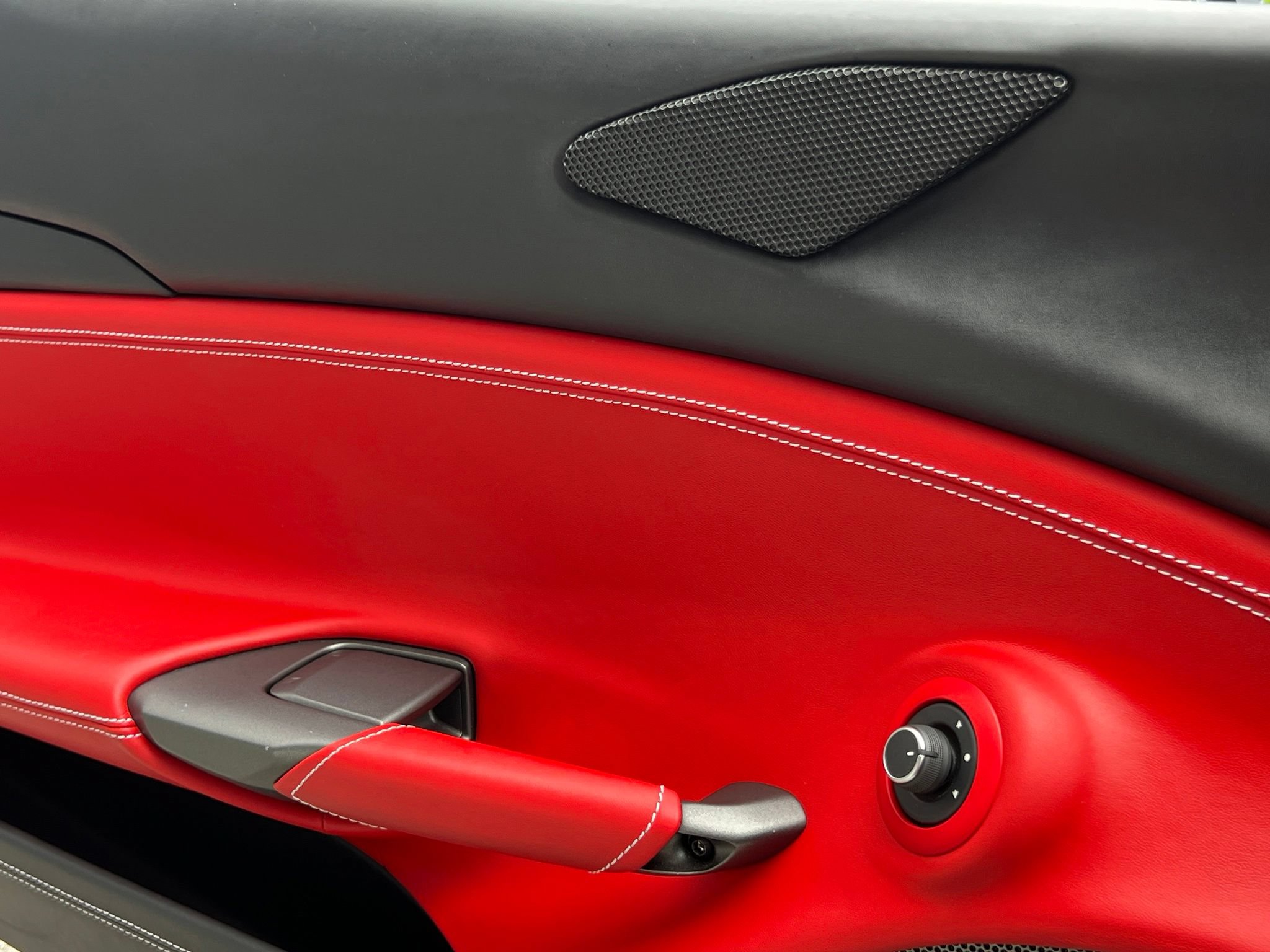 Used 2017 Ferrari 488 Spider RWD image 34