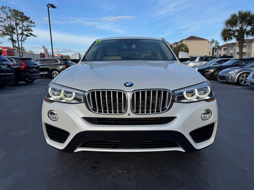 Used 2017 BMW X4 xDrive28i image 3