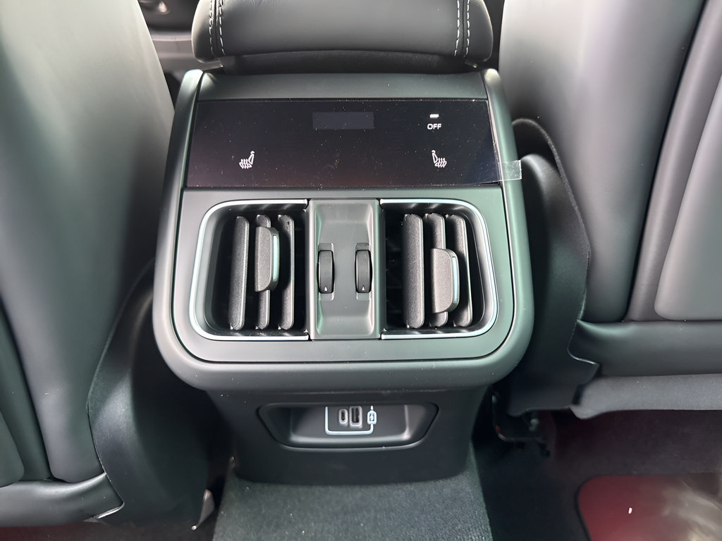 New 2025 Maserati Grecale Modena AWD/4WD image 33