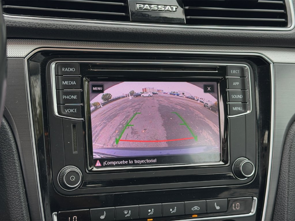 Used 2018 Volkswagen Passat 2.0T S FWD image 22